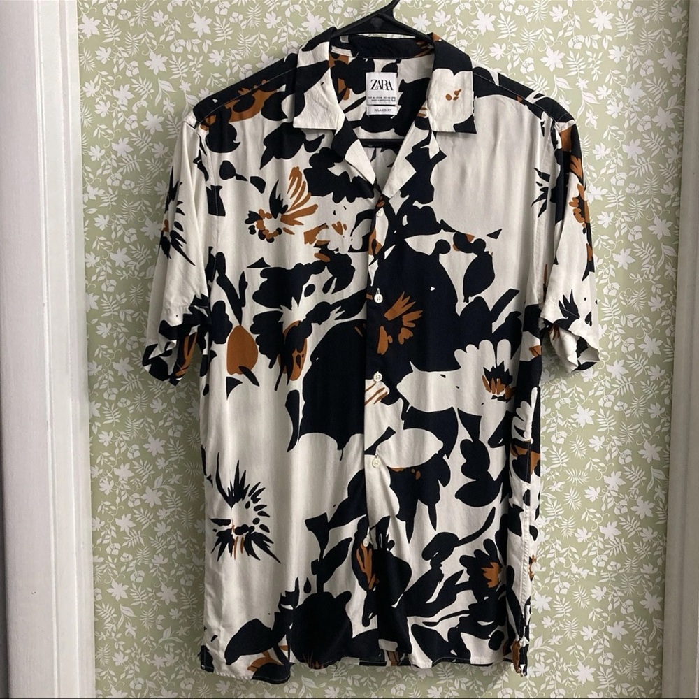 Zara Black and White Casual Button Down Shirt